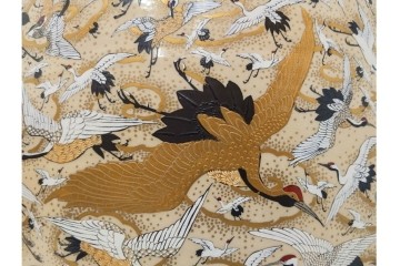 薩摩焼　金襴手　高さ約65cm　豪華絢爛な群鶴図の花瓶　(R-086804)