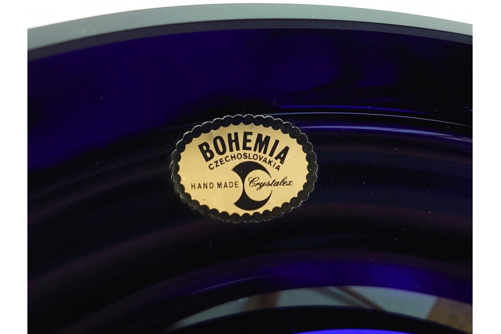 チェコ製　ボヘミアガラス　高さ約91cmの特大サイズ　濃いブルーに金彩装飾が華やかな花瓶　(R-086805)