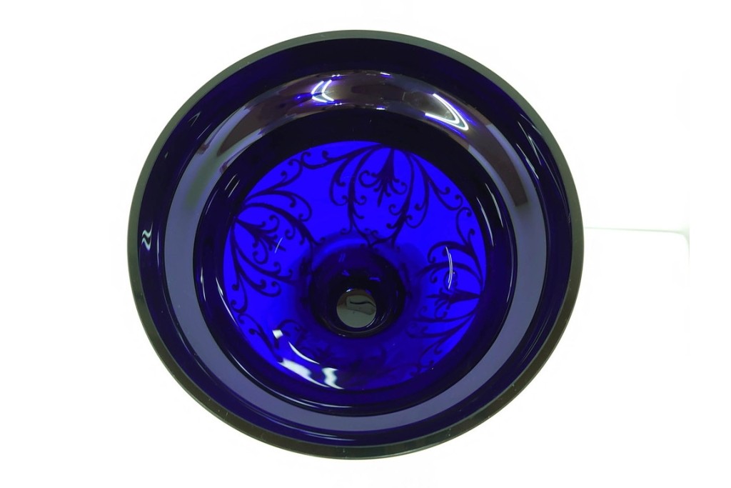 チェコ製　ボヘミアガラス　高さ約91cmの特大サイズ　濃いブルーに金彩装飾が華やかな花瓶　(R-086805)