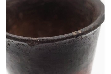 三越百貨店取り扱い　紀元前4000年　古代エジプト バダリ期(バダーリ期)の土器　「黒頭赤器」　共箱付き　(R-086806)