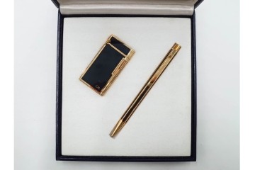スイス　CARAN d'ACHE(カランダッシュ)　ブラック×ゴールドカラーのボールペン&ライターセット　外箱付き　(R-086808)