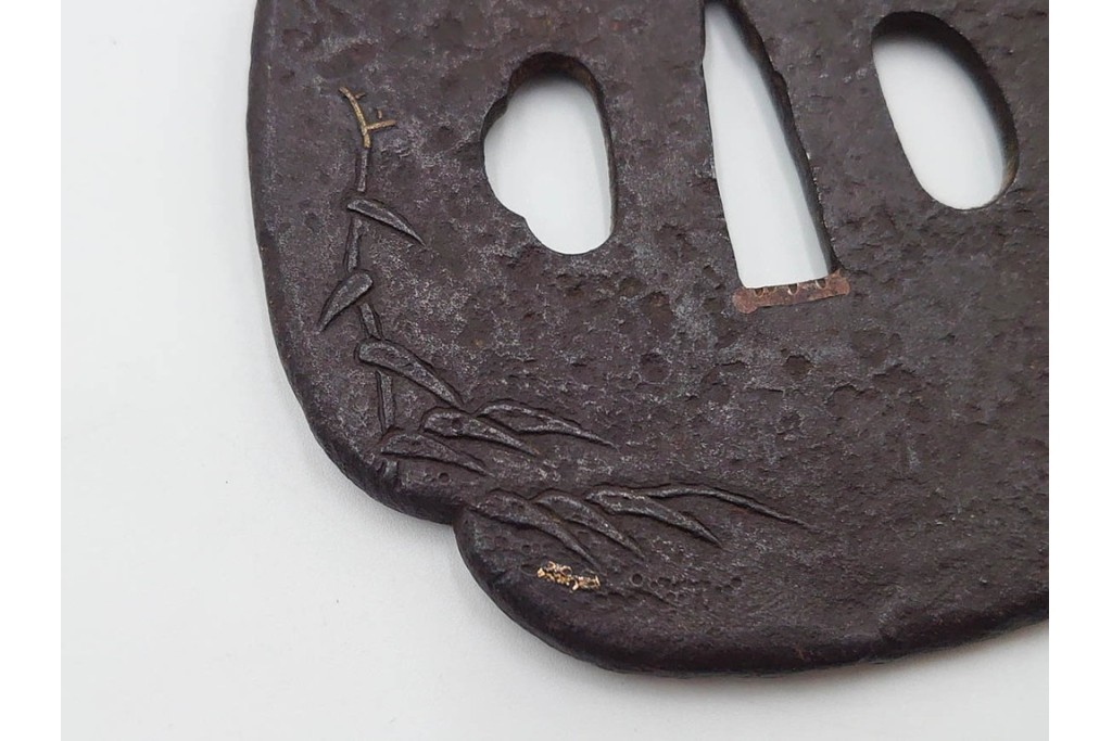 時代武具　鉄地　金銀象嵌　木瓜形(鶴)・竪丸形(魚に貝)・竪丸形の鍔3点セット　(R-086815)