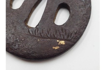 時代武具　鉄地・金象嵌　丸形(双馬・草花)・木瓜形(花蝶)の鍔3点セット　(R-086816)