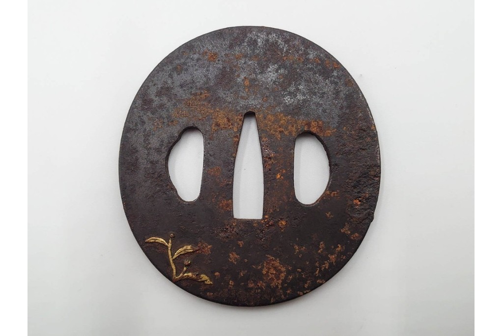 時代武具　鉄地・金象嵌　丸形(双馬・草花)・木瓜形(花蝶)の鍔3点セット　(R-086816)
