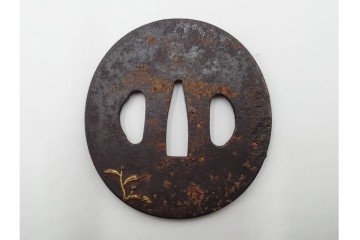 時代武具　鉄地・金象嵌　丸形(双馬・草花)・木瓜形(花蝶)の鍔3点セット　(R-086816)