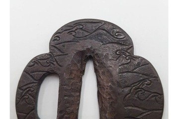 時代武具　丸形(植物・鶴亀透)・木瓜形(波図)の鍔3点セット　(R-086817)