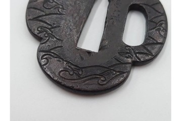 時代武具　丸形(植物・鶴亀透)・木瓜形(波図)の鍔3点セット　(R-086817)