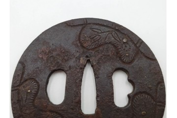 時代武具　丸形　金象嵌の意匠を施した鍔3点セット　(R-086819)