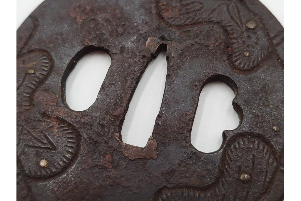 時代武具　丸形　金象嵌の意匠を施した鍔3点セット　(R-086819)