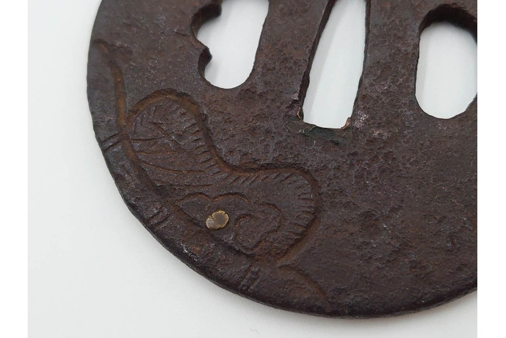 時代武具　丸形　金象嵌の意匠を施した鍔3点セット　(R-086819)