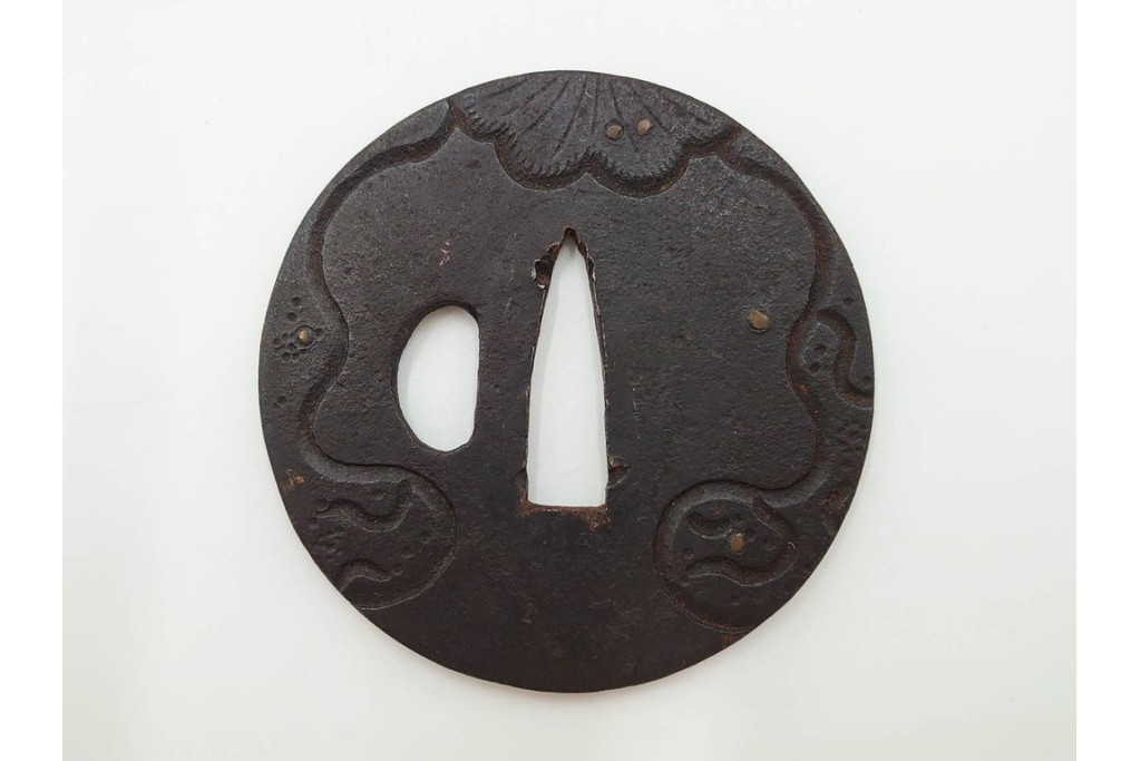 時代武具　丸形　金象嵌の意匠を施した鍔3点セット　(R-086819)