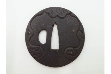 時代武具　丸形　金象嵌の意匠を施した鍔3点セット　(R-086819)