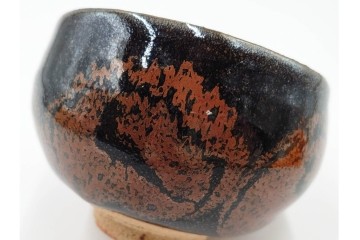 人間国宝 原清作　鉄釉鳥文の茶碗　共箱付き　(R-086820)