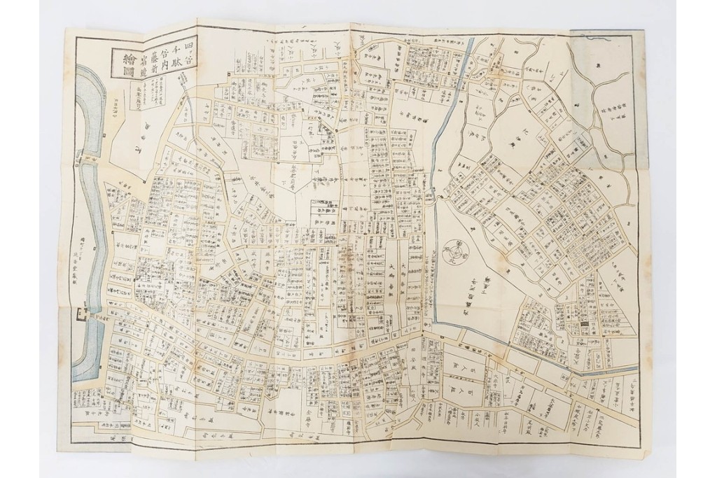 江戸期(嘉永～安政)　近吾堂版　木版画　「江戸切絵図」35冊セット　帙付き　(R-086823)
