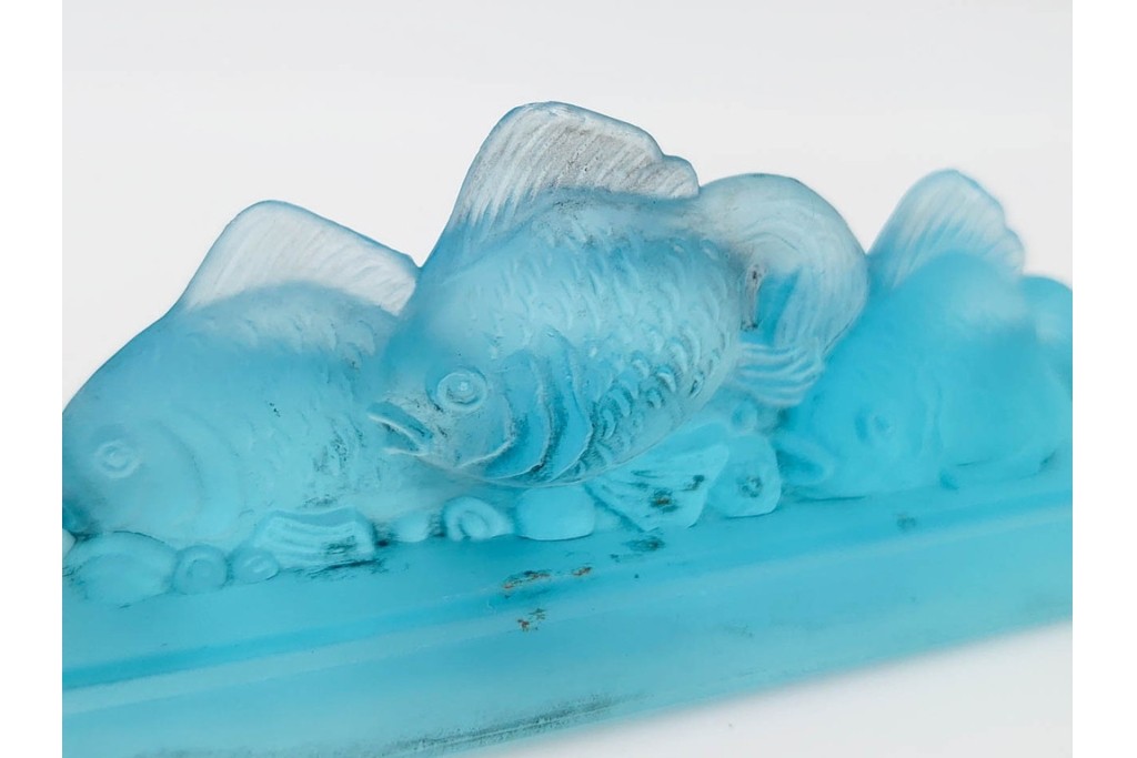 戦前　当時物　金魚モチーフのガラスの文鎮　(R-086828)