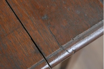 和製アンティーク　ナラ材　シャープなフォルムのサイドテーブル　(R-086834)