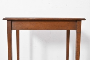 和製アンティーク　ナラ材　シャープなフォルムのサイドテーブル　(R-086834)