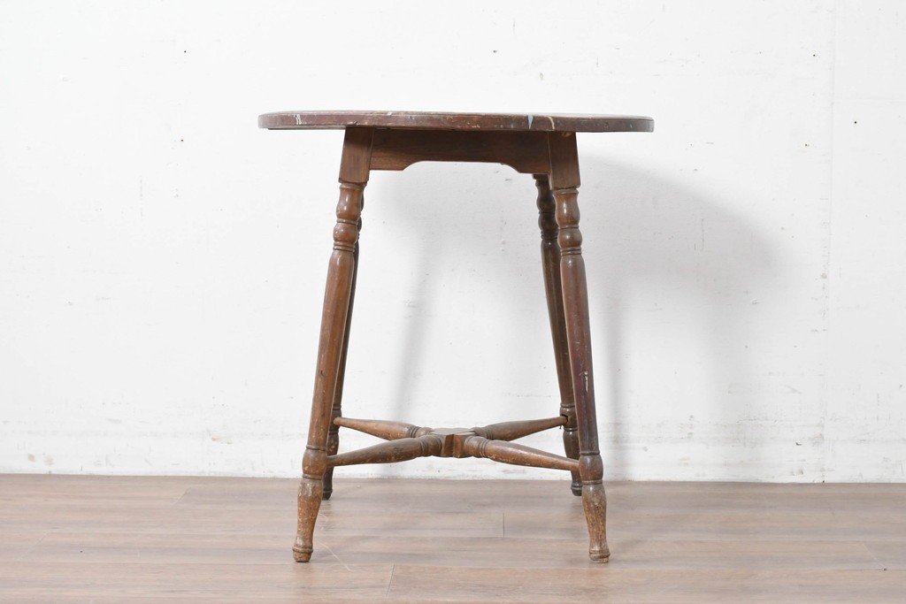 和製アンティーク　希少デザイン　栓材　挽物脚と十字の貫がアクセントの丸テーブル　(R-086837)