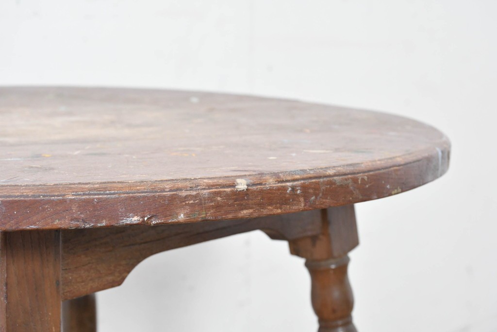 和製アンティーク　希少デザイン　栓材　挽物脚と十字の貫がアクセントの丸テーブル　(R-086837)