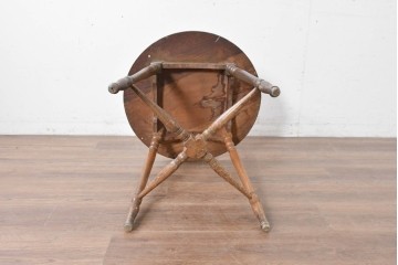 和製アンティーク　希少デザイン　栓材　挽物脚と十字の貫がアクセントの丸テーブル　(R-086837)