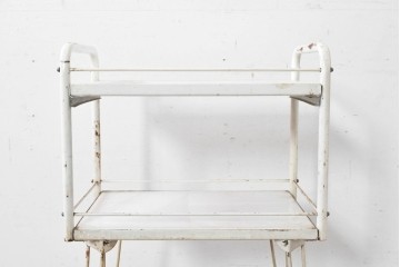 和製ヴィンテージ　アイアン製　シャビーな質感が魅力のキャスター付きワゴン　(R-086838)