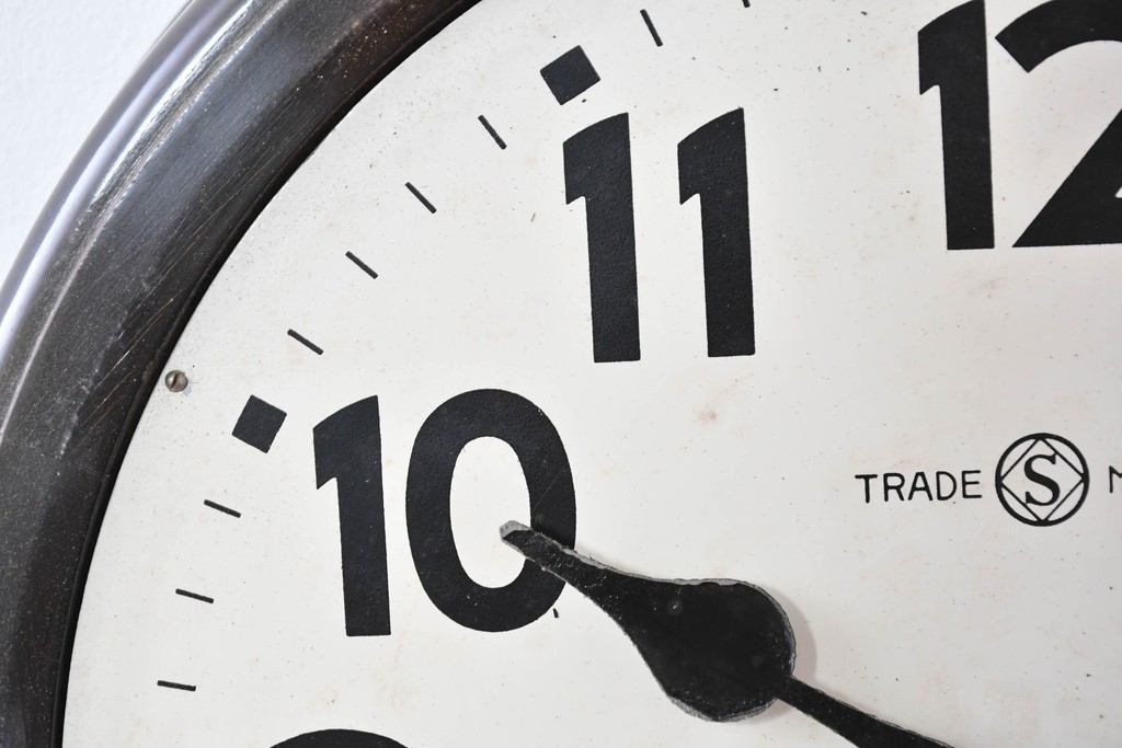 和製アンティーク　精工舎(SEIKOSHA、セイコー)　素朴でシンプルな丸型掛け時計　(R-086839)