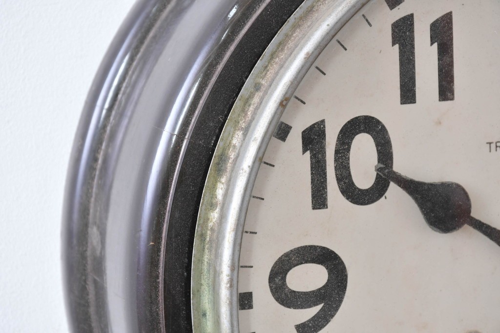 和製アンティーク　精工舎(SEIKOSHA、セイコー)　素朴でシンプルな丸型掛け時計　(R-086839)