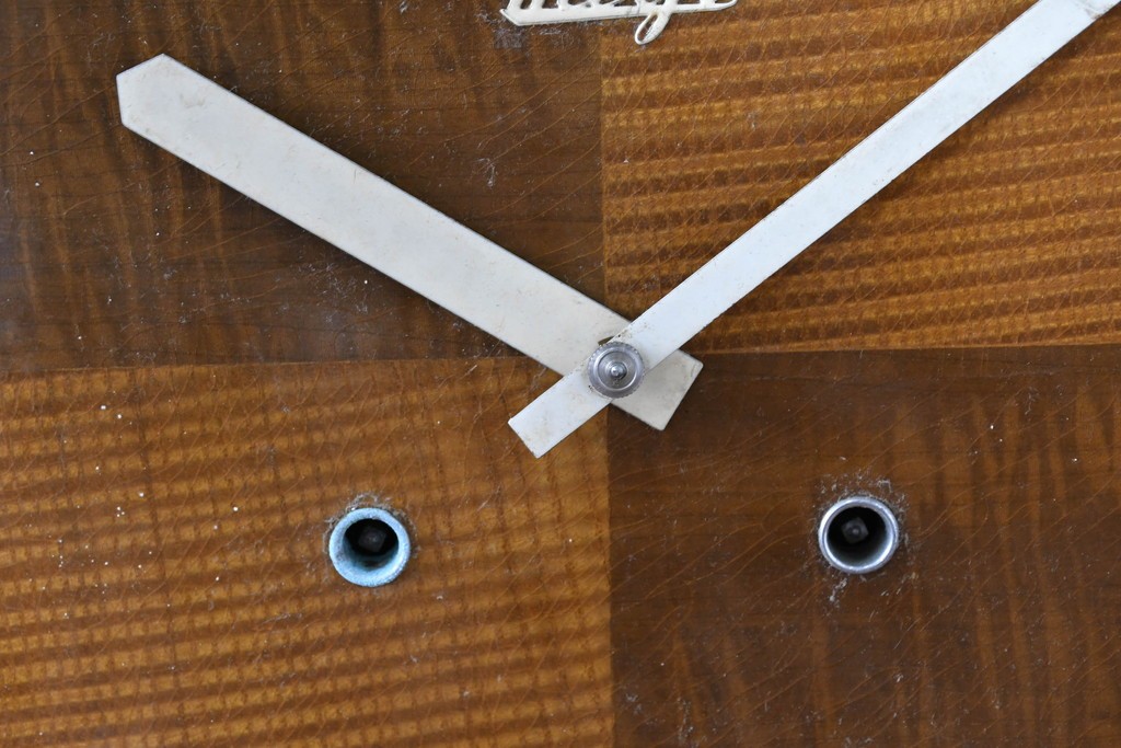 和製アンティーク　Meiji(明治時計社)　市松風の文字盤デザインがおしゃれな掛け時計　(R-086841)