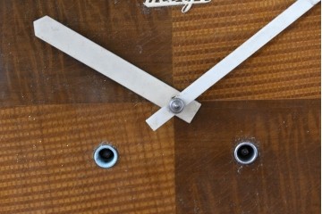 和製アンティーク　Meiji(明治時計社)　市松風の文字盤デザインがおしゃれな掛け時計　(R-086841)