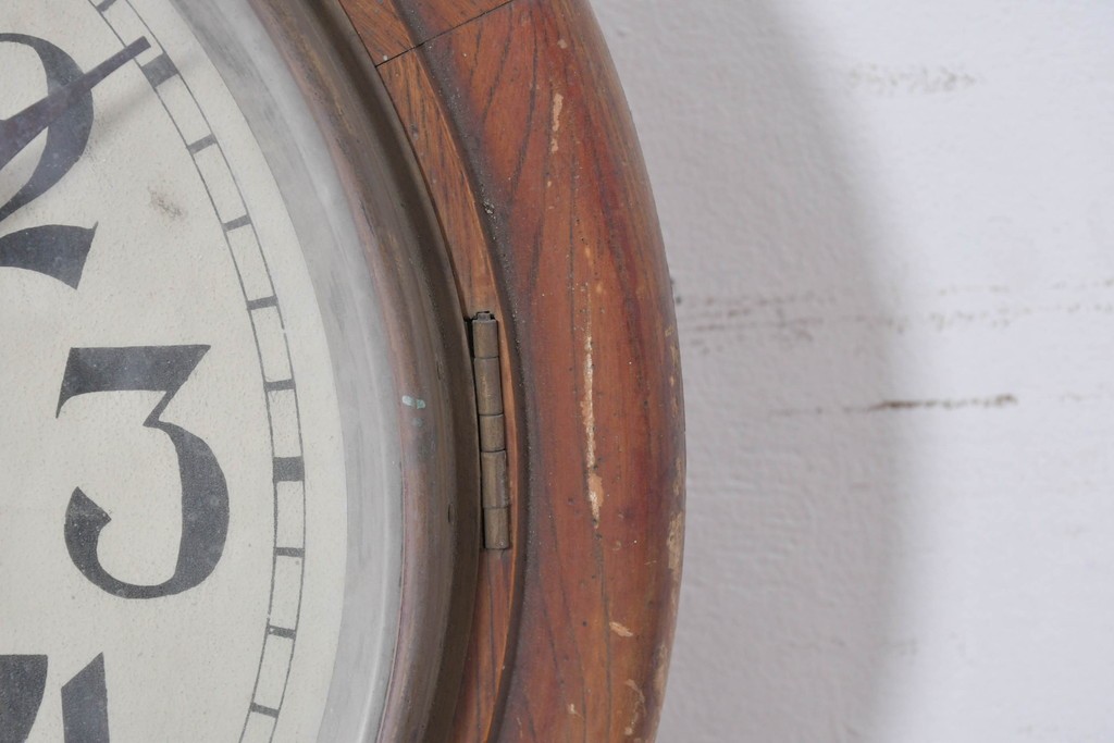 和製アンティーク　文字盤デザインが目を惹く丸型掛け時計　(R-086843)