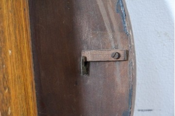 和製アンティーク　文字盤デザインが目を惹く丸型掛け時計　(R-086843)