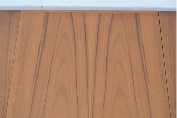 イギリスヴィンテージ　G-PLAN(ジープラン)　広々使えるオーバル型のホエールレッグ・エクステンションテーブル　(R-086844)