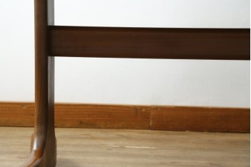 イギリスヴィンテージ　G-PLAN(ジープラン)　広々使えるオーバル型のホエールレッグ・エクステンションテーブル　(R-086844)