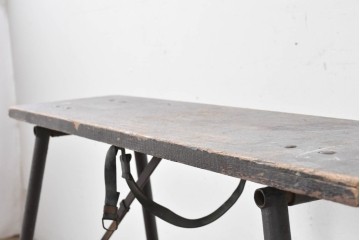 和製ヴィンテージ　建築足場をリメイクした無骨な折りたたみ式作業台　(R-086847)