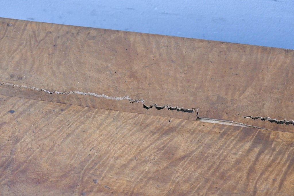 和製アンティーク　栃(トチ)材　希少な縮み杢が使用された飴色の座卓　(R-086848)