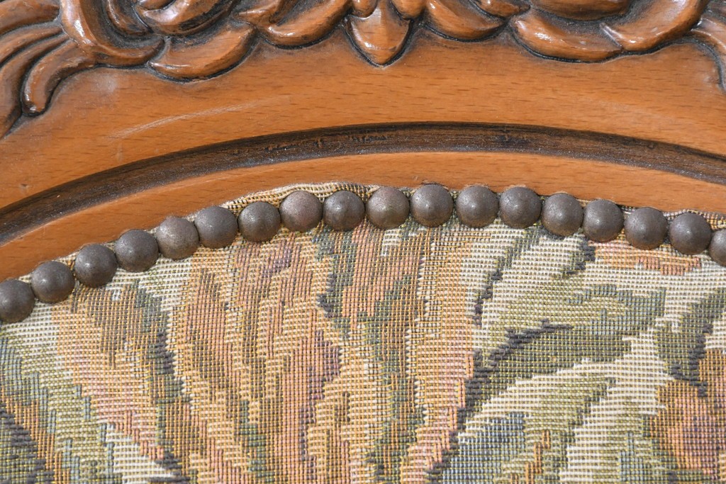 中古　イタリア高級輸入家具　華やかなゴブラン織りのダイニングチェア　(R-086849)