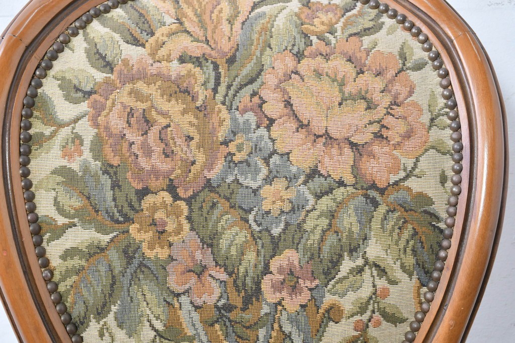 中古　イタリア高級輸入家具　華やかなゴブラン織りのダイニングチェア　(R-086849)