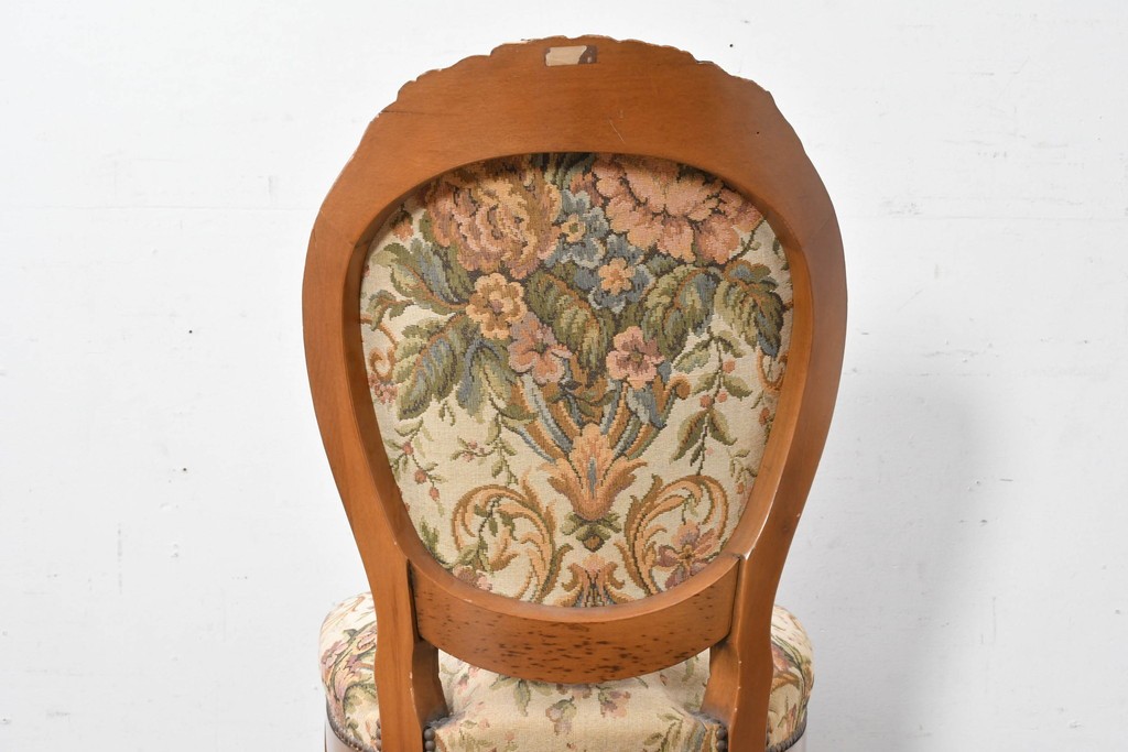 中古　イタリア高級輸入家具　華やかなゴブラン織りのダイニングチェア　(R-086849)