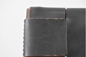 スペインヴィンテージ　Pierre Lottier(ピエール・ロティエ)　本革を格子状に編み込んだスリッパチェア　(R-086850)