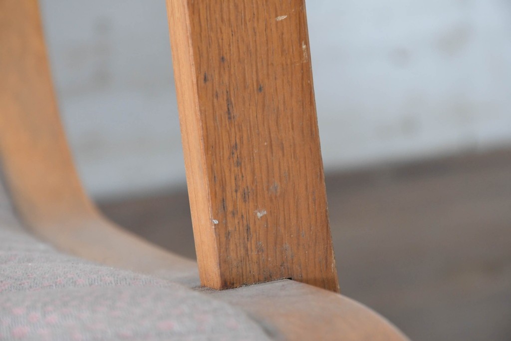 中古　天童木工(Tendo)　ヘロン(HERON)シリーズ　継ぎ目のないサイドフレームが特徴のロッキングチェアとオットマンのセット　(R-086851)