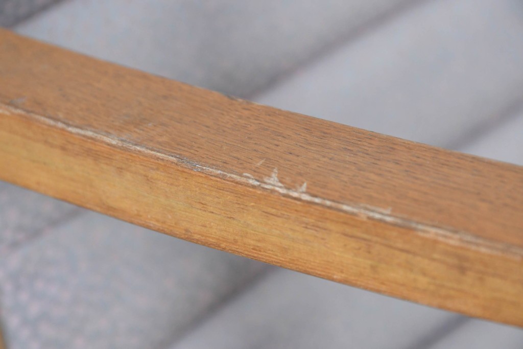 中古　天童木工(Tendo)　ヘロン(HERON)シリーズ　継ぎ目のないサイドフレームが特徴のロッキングチェアとオットマンのセット　(R-086851)