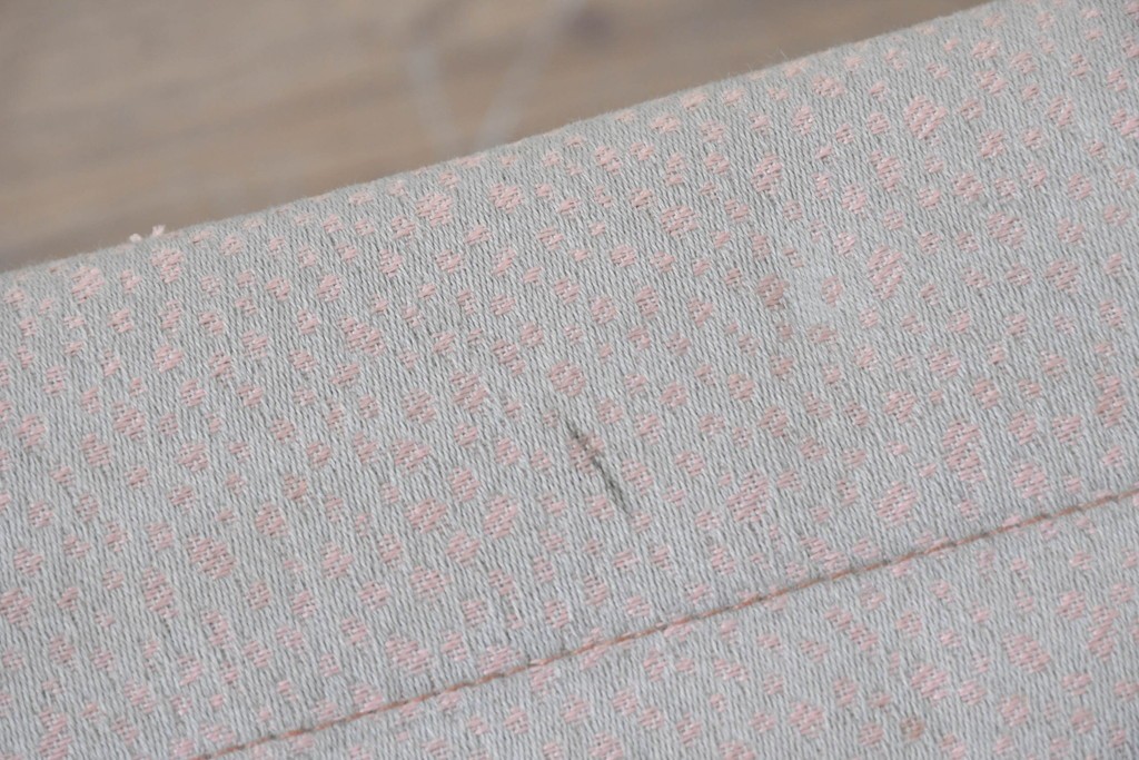 中古　天童木工(Tendo)　ヘロン(HERON)シリーズ　継ぎ目のないサイドフレームが特徴のロッキングチェアとオットマンのセット　(R-086851)