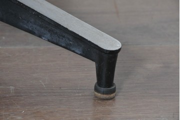 【ジャンク品】　アメリカヴィンテージ　Hermanmiller(ハーマンミラー社)　ローズウッド材　本革シートのイームズラウンジチェア&オットマンのセット　定価約113万円　(R-086852)