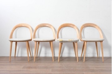 中古　イタリア製　porada(ポラダ)　Ester(エスター)シリーズ　ナチュラルアッシュ　曲線が美しいダイニングチェア4脚セット　定価(4脚合計)約137万円　(R-086854)