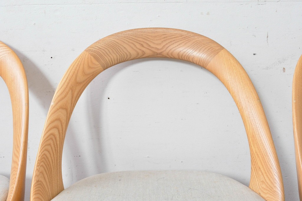 中古　イタリア製　porada(ポラダ)　Ester(エスター)シリーズ　ナチュラルアッシュ　曲線が美しいダイニングチェア4脚セット　定価(4脚合計)約137万円　(R-086854)