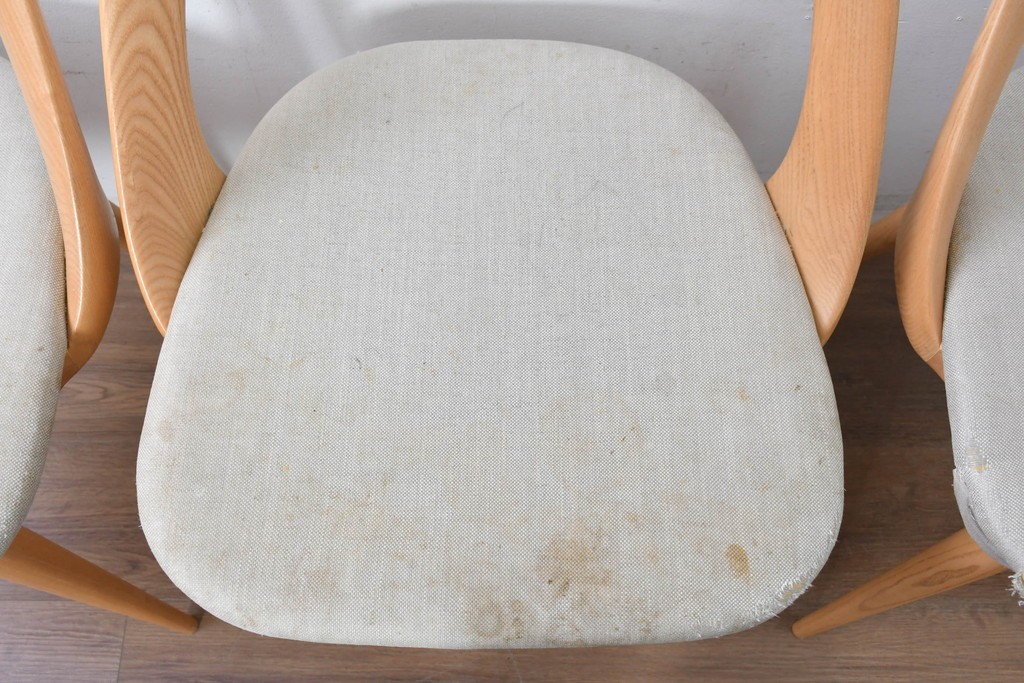 中古　イタリア製　porada(ポラダ)　Ester(エスター)シリーズ　ナチュラルアッシュ　曲線が美しいダイニングチェア4脚セット　定価(4脚合計)約137万円　(R-086854)