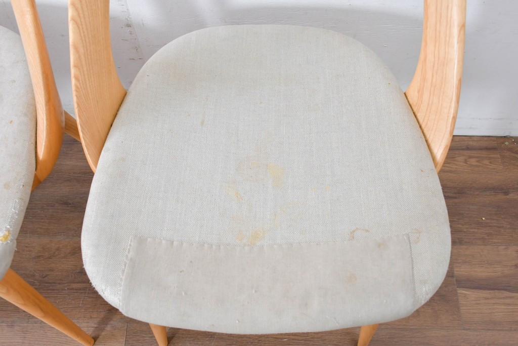 中古　イタリア製　porada(ポラダ)　Ester(エスター)シリーズ　ナチュラルアッシュ　曲線が美しいダイニングチェア4脚セット　定価(4脚合計)約137万円　(R-086854)