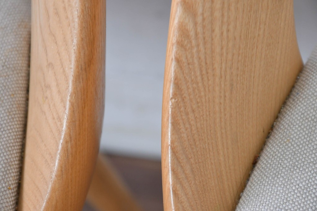 中古　イタリア製　porada(ポラダ)　Ester(エスター)シリーズ　ナチュラルアッシュ　曲線が美しいダイニングチェア4脚セット　定価(4脚合計)約137万円　(R-086854)