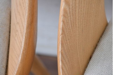 中古　イタリア製　porada(ポラダ)　Ester(エスター)シリーズ　ナチュラルアッシュ　曲線が美しいダイニングチェア4脚セット　定価(4脚合計)約137万円　(R-086854)