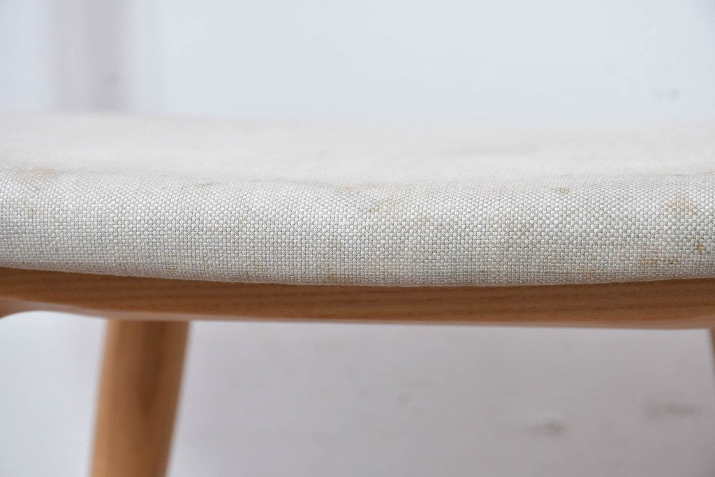 中古　イタリア製　porada(ポラダ)　Ester(エスター)シリーズ　ナチュラルアッシュ　曲線が美しいダイニングチェア4脚セット　定価(4脚合計)約137万円　(R-086854)